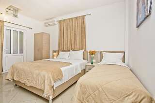 Апартаменты Apartments Obala - Katić Херцег-Нови Номер-студио с патио (для 4 взрослых)-2