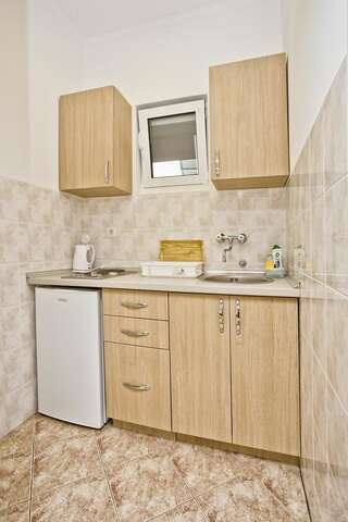 Апартаменты Apartments Obala - Katić Херцег-Нови Номер-студио с патио-3